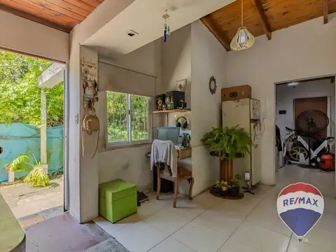 Casa en Venta con 1 cochera