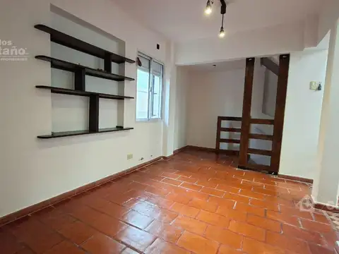 Depto Tipo Casa en Venta de 1 dormitorio