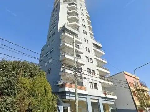 Avda. Presidente Peron 2000, Piso 7