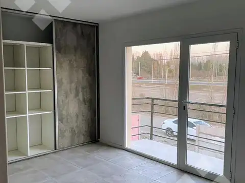 Depto Tipo Casa en Venta con 1 cocheras