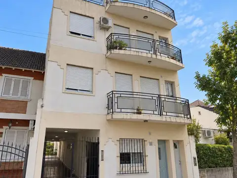 Departamento - Alquiler - Argentina, La Matanza - Urquiza 1323
