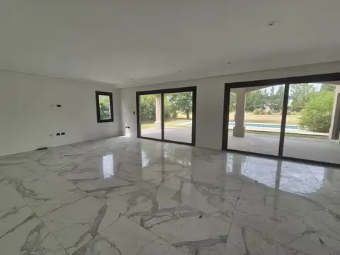 Casa Monoambiente con 7 baños