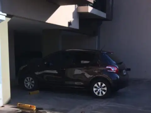 Venta  Cochera en Haedo sur- 50m de Av. Rivadavia