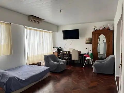 Depto Tipo Casa en Venta de 2 dormitorios