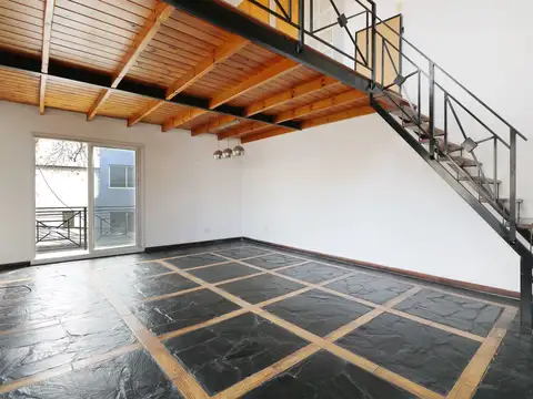 Depto Tipo Casa en Alquiler en Palermo, $ 1.300.000