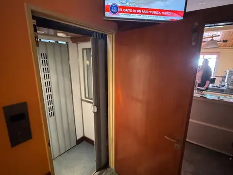 Departamento en Alquiler de 8 ambientes