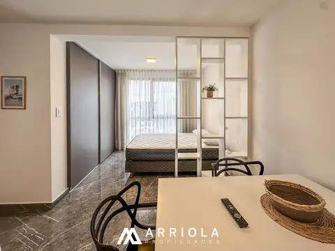 Carasa  al 1965, entre Av. de los Trabajadores y Crocce