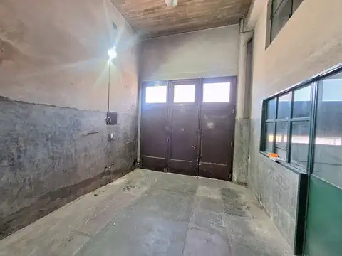 Alquiler Galpon 440 mts Villa Santa Rita