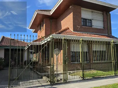 Oportunidad casa en venta barrio Las Lilas