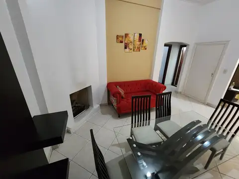 Depto Tipo Casa en Venta de 3 ambientes