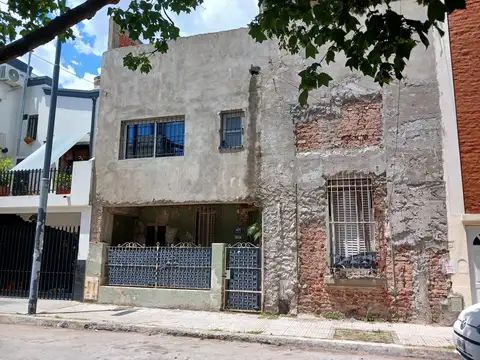 CASA 4 AMBIENTES EN LINIERS A TERMINAR