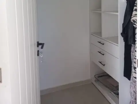 Casa en costa esmeralda 4 dormitorios en suite sobre medanos