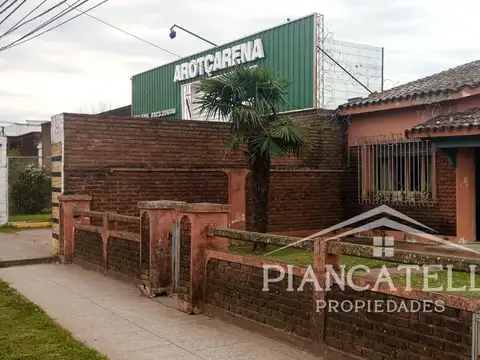 Casa en Luján - OPORTUNIDAD PARA VIVIENDA O EMPRENDIMIENTO COMERCIAL - EXCELENTE UBICACIÓN 