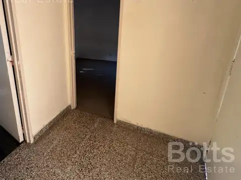 Casa 2 ambientes con 1 baño