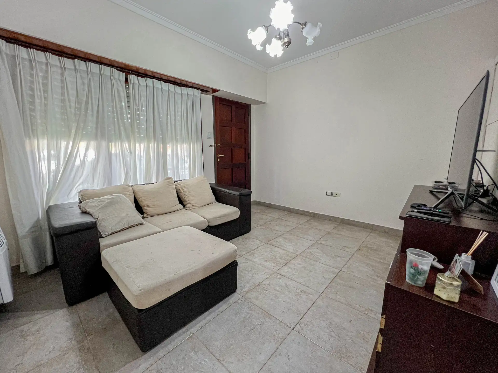 Chalet 6 ambientes - Magallanes y Reforma Universitaria