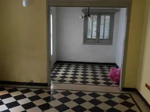 Casa en Venta en Centro De Lujan, USD 80.000