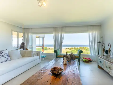 Departamento 5 ambientes con 3 baños