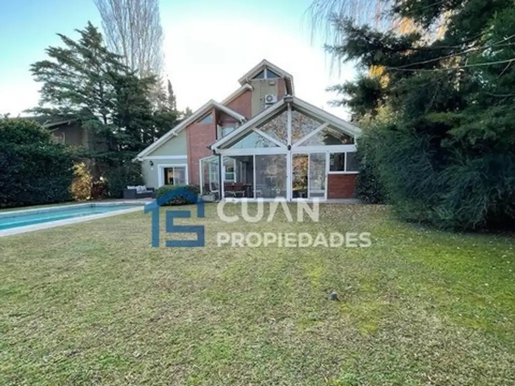 Casa en Alquiler en Galapagos - 3 dormitorios