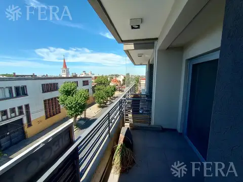 Departamento en Alquiler con 1 cocheras