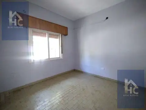 Depto Tipo Casa en Alquiler de 4 ambientes