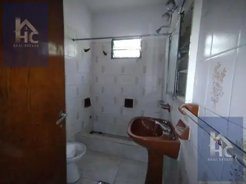 Depto Tipo Casa en Alquiler 50 años