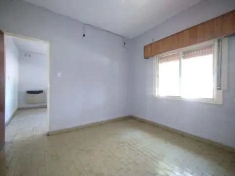 Depto Tipo Casa en Alquiler en Glew, $ 650.000