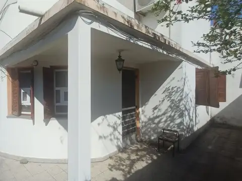 ALQUILER PH TIPO CASA 2/3 DORM-FONDO+PARRILLA