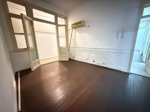 Oficina en Venta en San Nicolás, USD 99.900