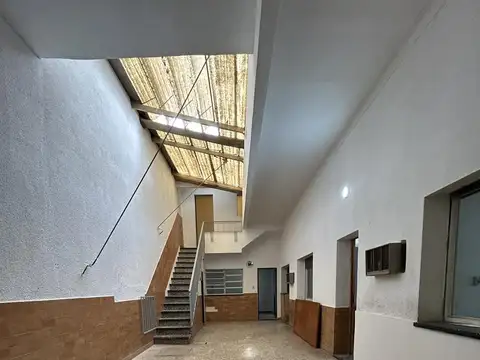 Depto Tipo Casa en Alquiler de 3 dormitorios