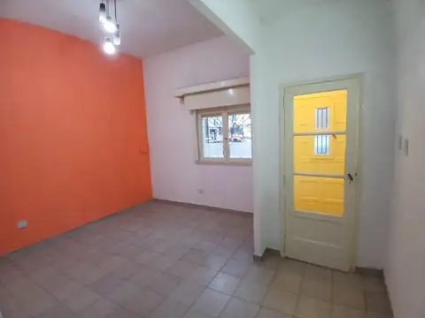 Depto Tipo Casa en Alquiler en Caballito, $ 950.000