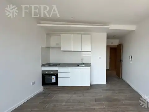 Venta monoambiente con balcón en San Cristobal
