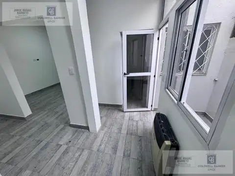 Depto Tipo Casa en Venta en Lanús Este, USD 70.000