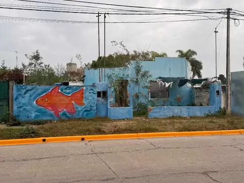 VENTA / CASA A DEMOLER / VILLA ROSAS