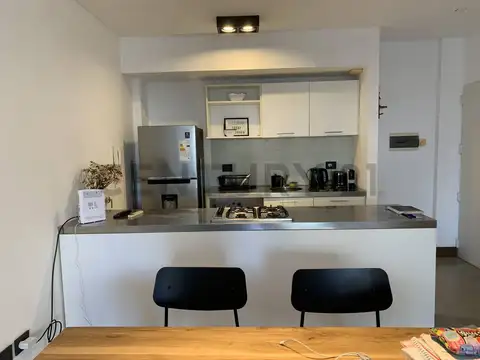 11 de Septiembre 2700, Piso 2