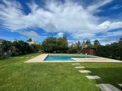 Club de Campo Santa Rita , Piso 0