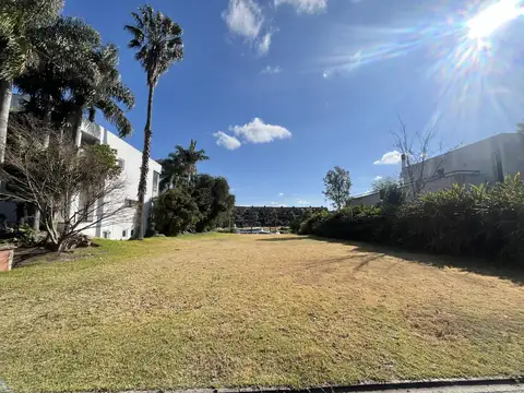 Maximino Pérez, Bahía del Sol, San Fernando al 400