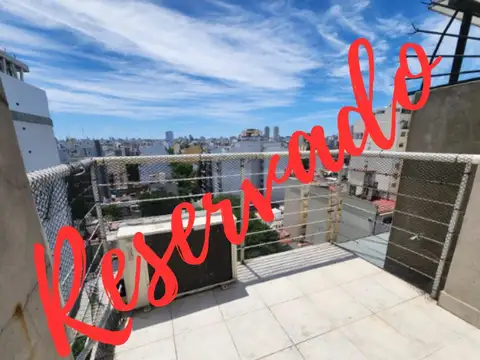 Departamento 2 amb.con balcón al frente y cochera | Boyacá 700, entre Páez y Felipe Vallese – Flores