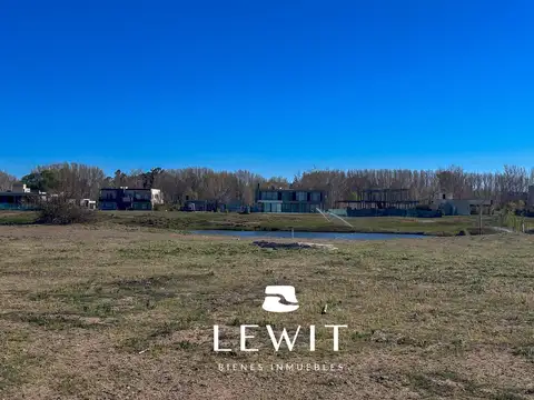 Casa en Venta en Plottier, USD 390.000