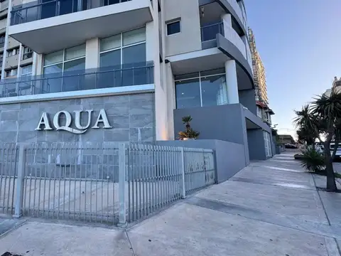 Departamento 3 ambientes edificio Aqua frente al mar