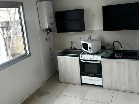 Depto Tipo Casa 4 ambientes con 2 baños