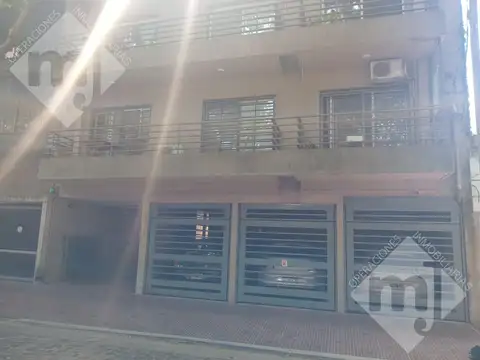 Cochera en Vict.-B.Centro