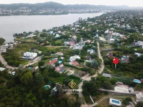 Terreno en Venta en Villa Del Lago, USD 55.000