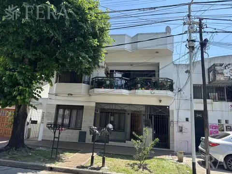 Venta PH 3 ambientes con terraza en Wilde