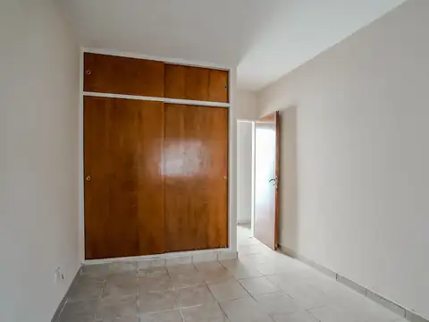 VENTA PH 2AMB C/PATIO -APTO CRED- V.BALLESTER