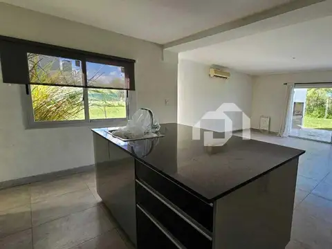 Casa en Venta en Puertos, USD 245.000