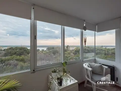Venta / Permuta - Departamento 2 dormitorios con vista franca al río - Centro, Rosario.