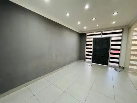 Departamento en Venta en Ramos Mejia, USD 75.000