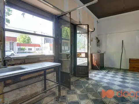 PH sin expensas con local en Barracas