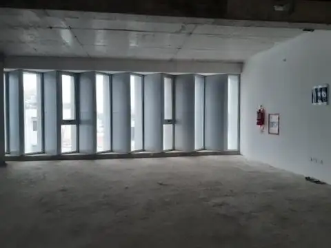 Oficina Monoambiente con 2 baños