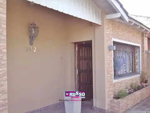 REPUBLICA DE CHILE 700